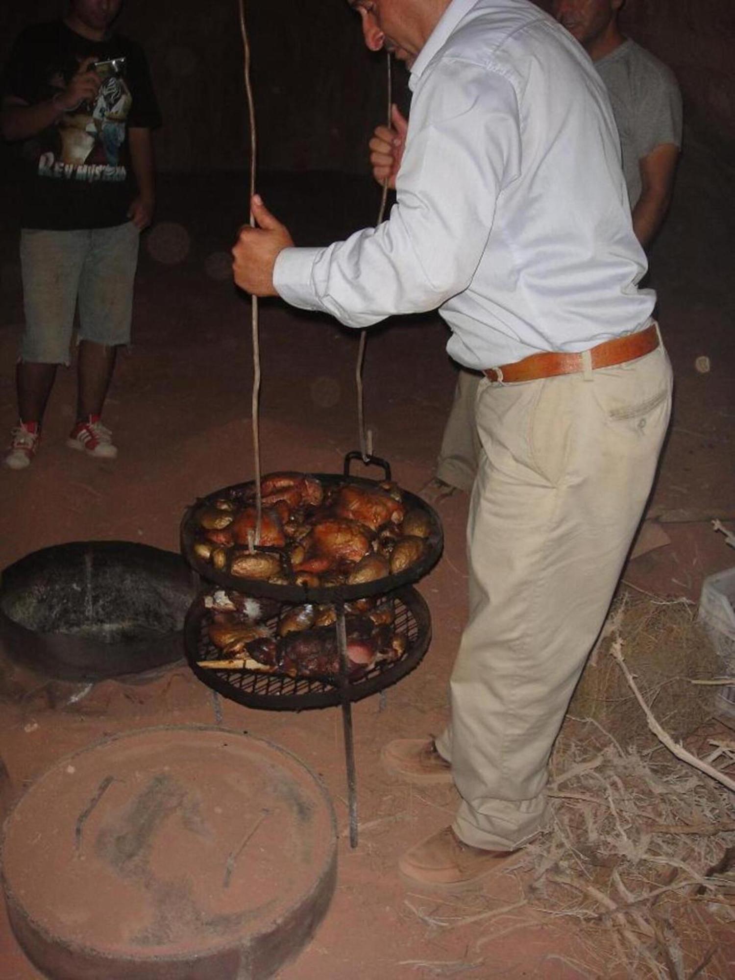 Wadi Rum Fire Camp Hotel Exterior photo